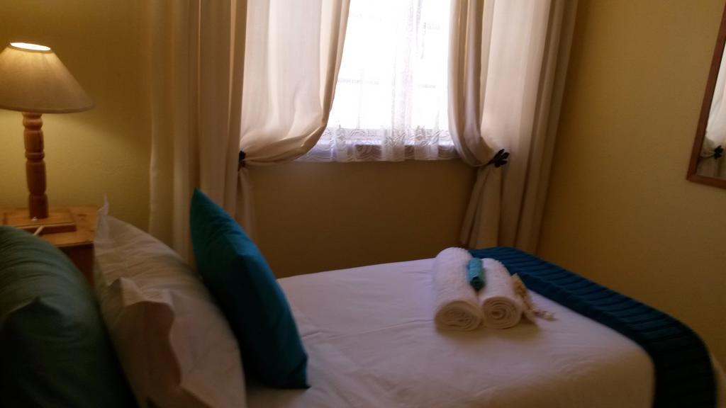 The Old Mill Hotel Machadodorp Extérieur photo