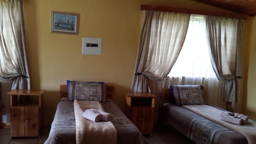 The Old Mill Hotel Machadodorp Extérieur photo