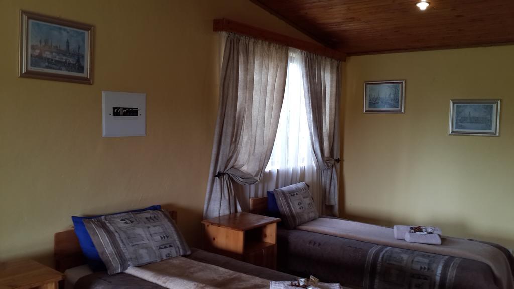 The Old Mill Hotel Machadodorp Extérieur photo