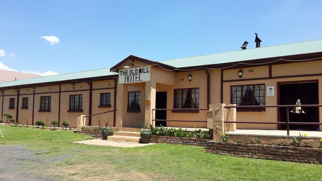 The Old Mill Hotel Machadodorp Extérieur photo