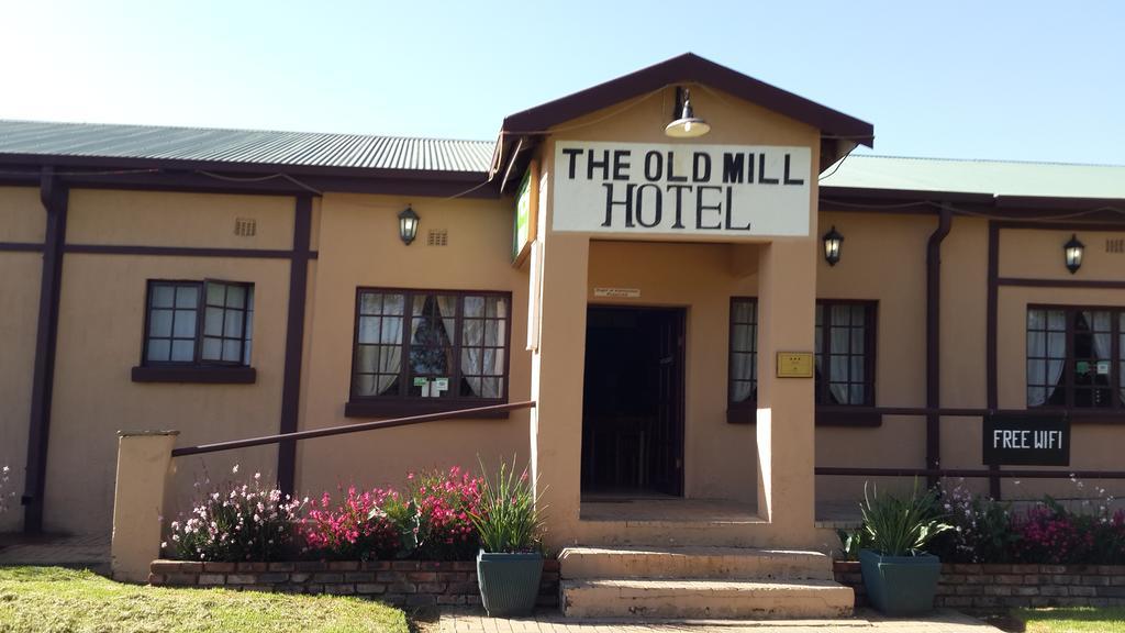 The Old Mill Hotel Machadodorp Extérieur photo